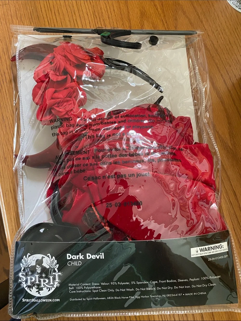 Spirit costume. Never opened Sz 12-14